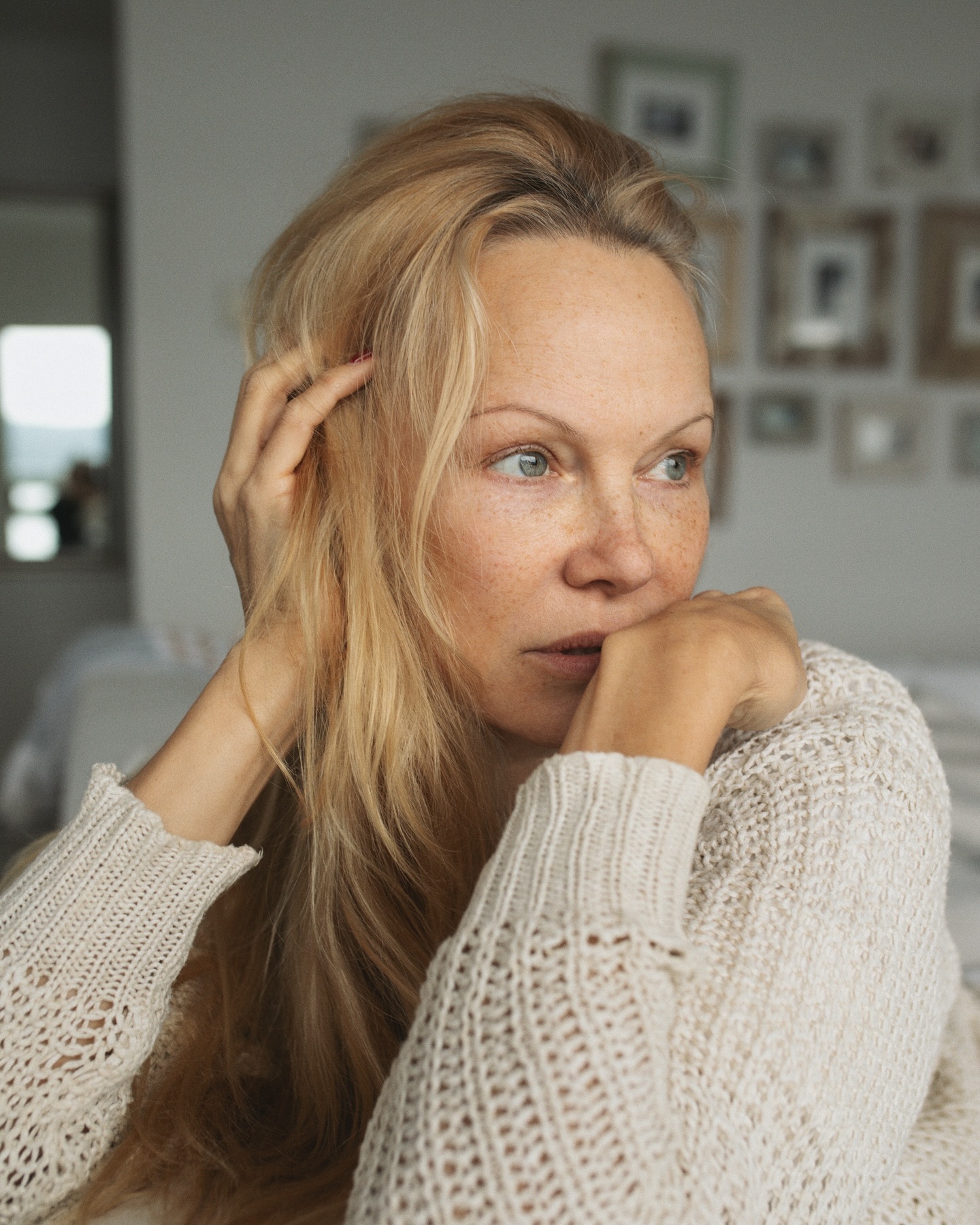 Pamela Anderson Net Worth: Find Out How Much She's Worth!